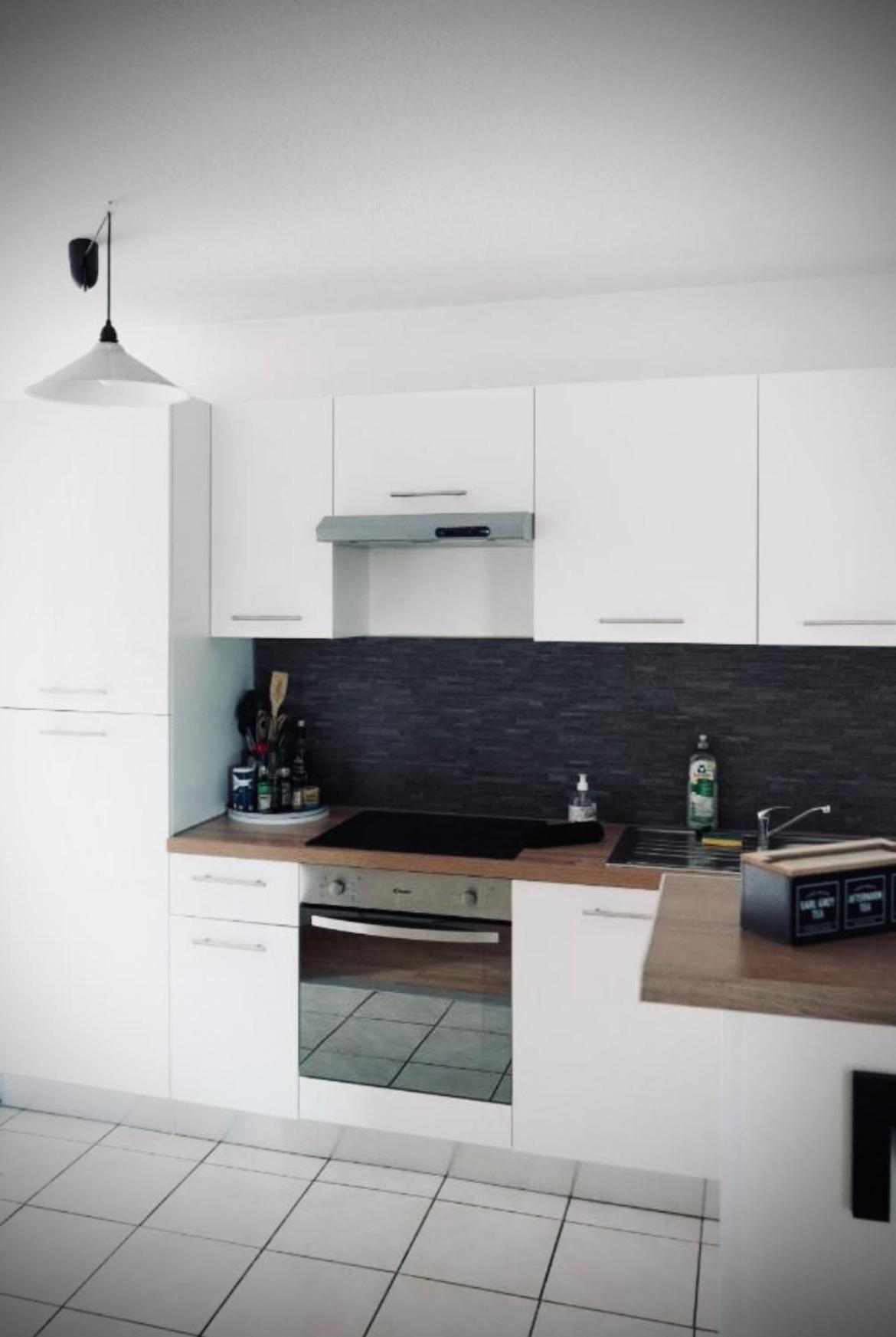 Happy With Private Parking Apartment